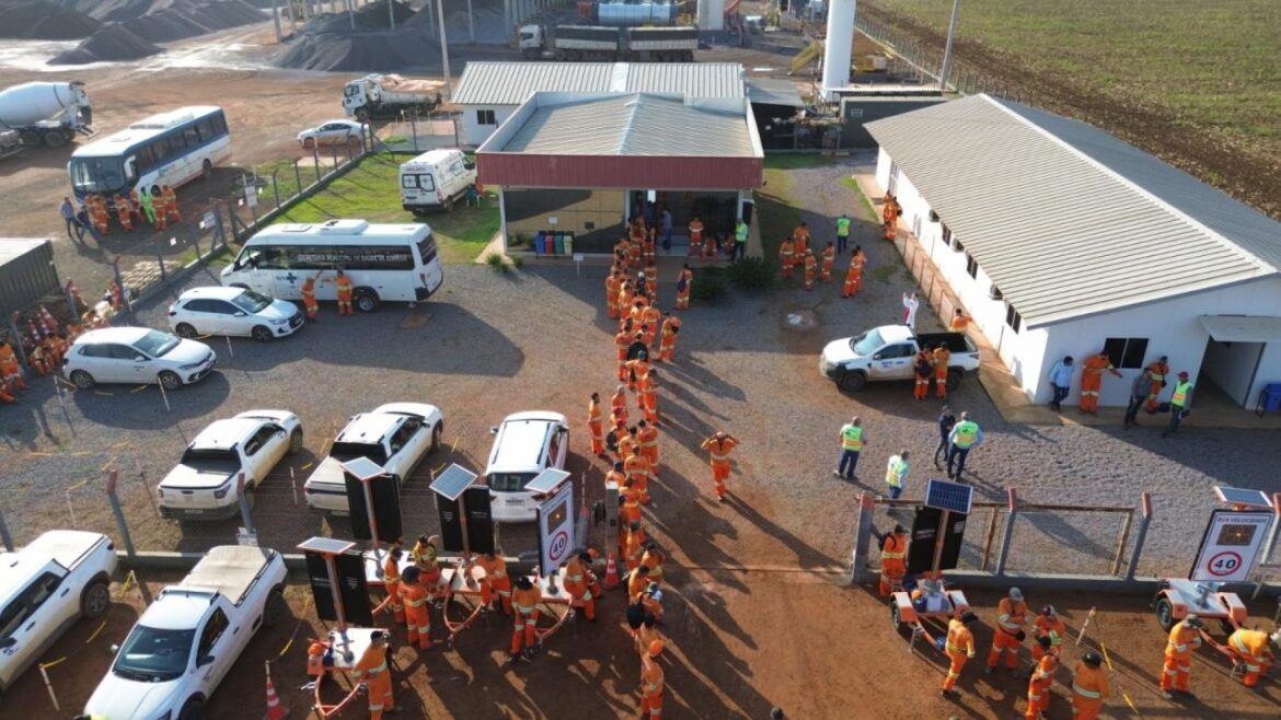 imunizacao-ativa:-sorriso-vai-a-campo-e-aplica-245-doses-em-colaboradores-de-construtora