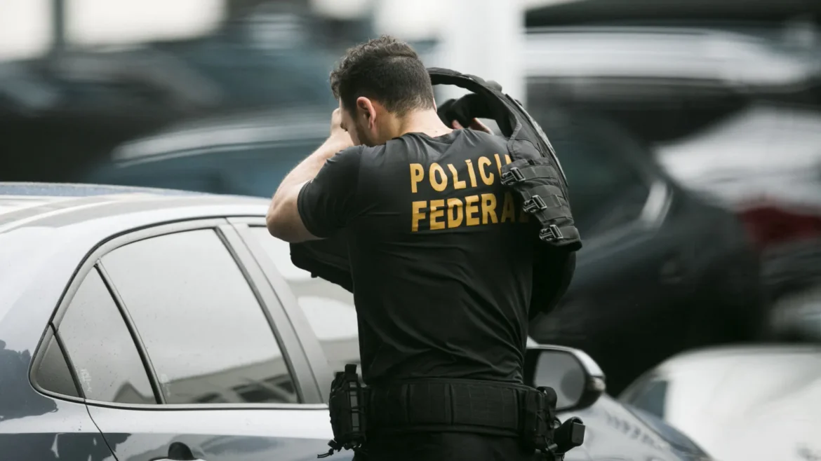 pf-diz-que-ha-fortes-evidencias-de-que-investigados-foram-avisados-de-operacao-contra-pcc