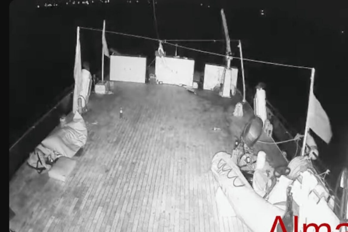 israel-lanca-o-assalto-aos-barcos-da-flotilha-e-detem-mariana-mortagua