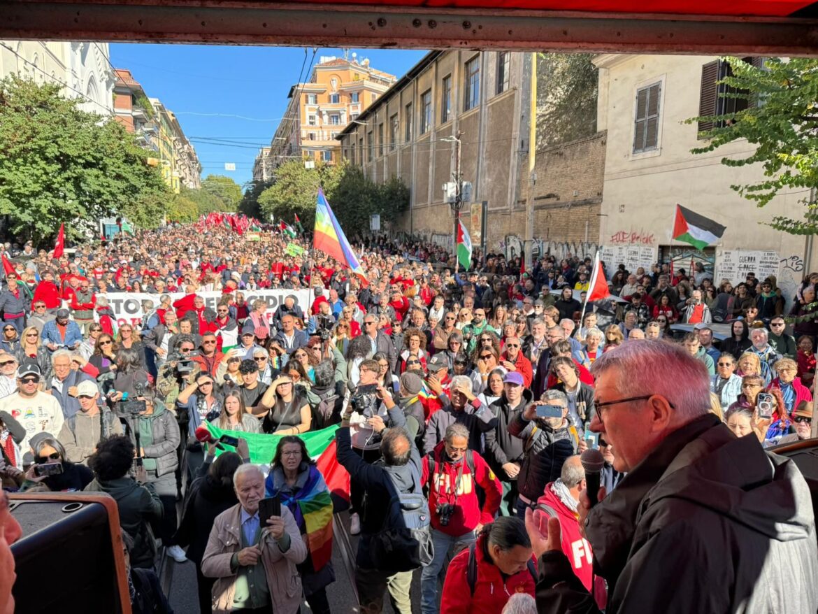 dois-milhoes-nas-ruas,-greve-geral-em-solidariedade-com-flotilha-foi-um-sucesso
