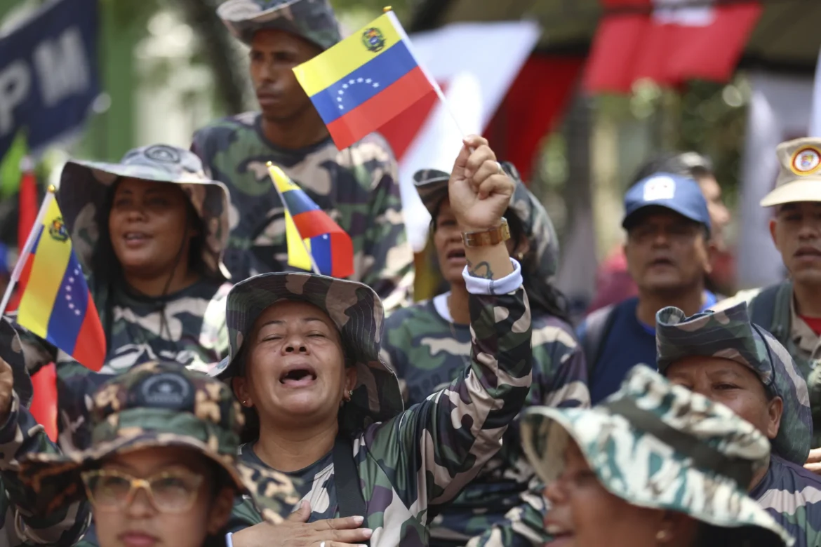 novas-ameacas-dos-eua-aumentam-tensao-e-governo-venezuelano-liga-alerta-vermelho-para-ataque-militar