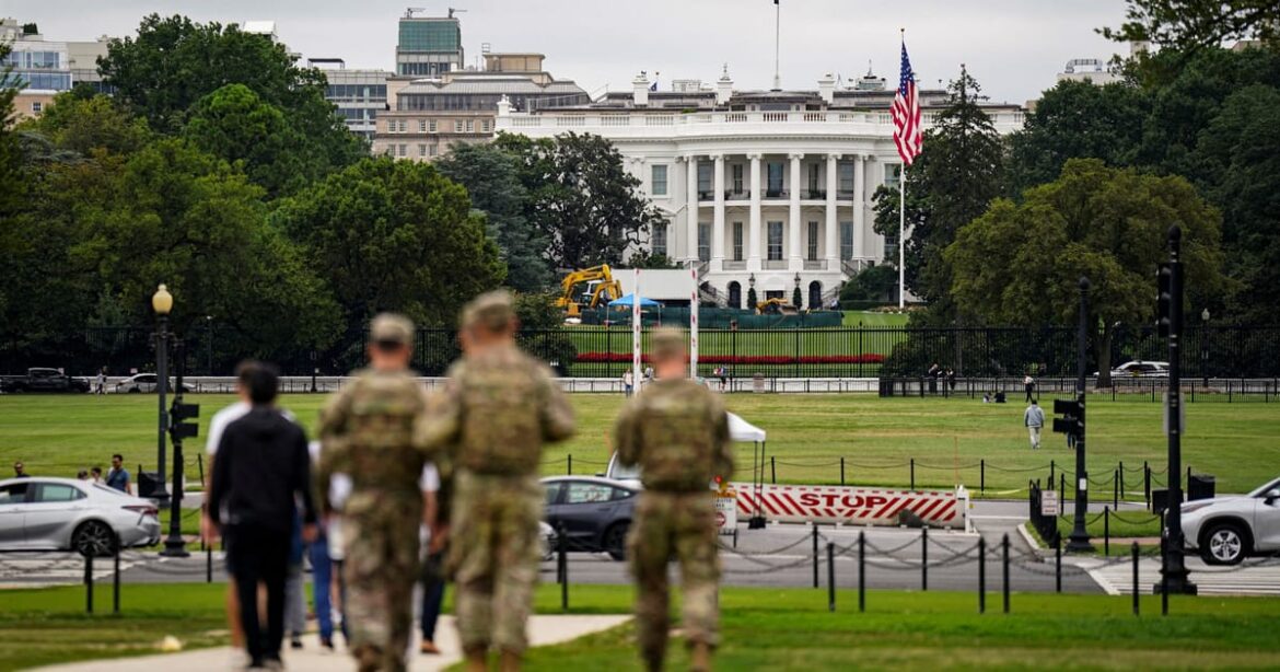 juiza-federal-bloqueia-envio-da-guarda-nacional-por-trump-em-illinois