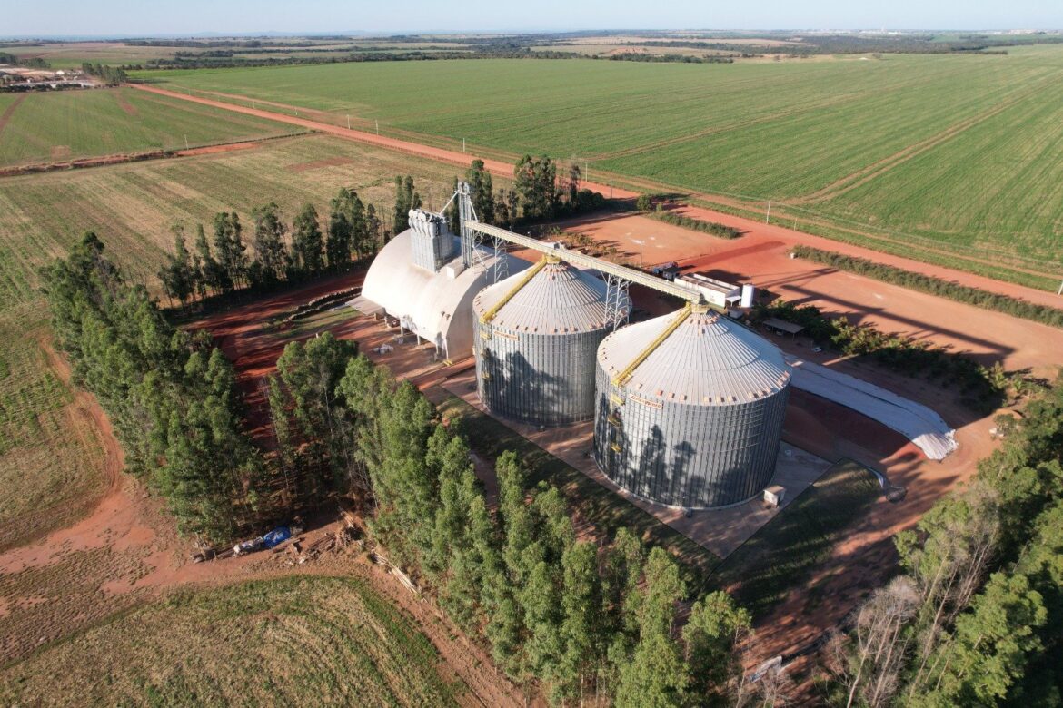 com-inicio-da-safra-25/26,-reducao-no-plano-safra-acende-alerta-sobre-deficit-de-armazenagem-em-mato-grosso
