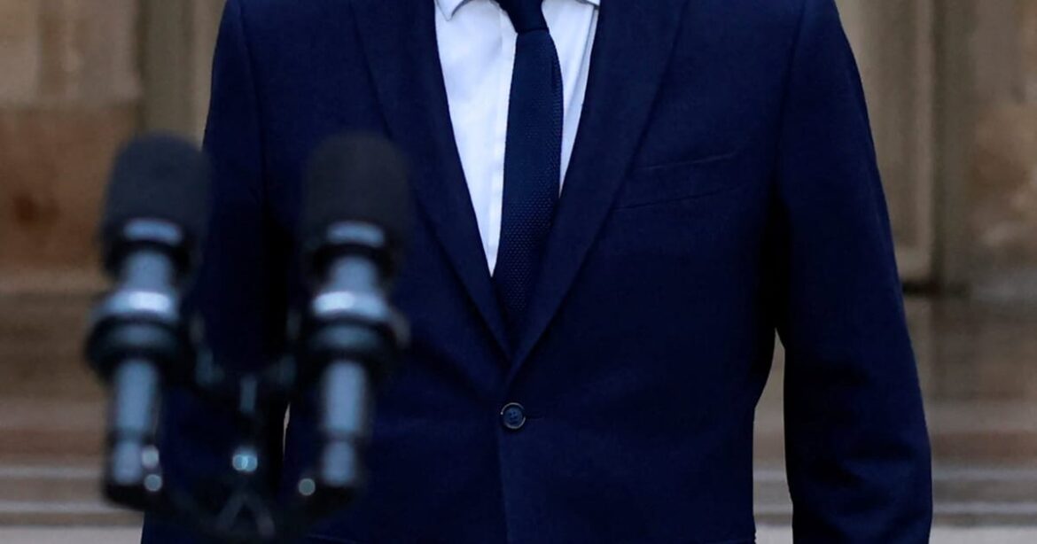 macron-reconduz-lecornu-ao-cargo-de-primeiro-ministro