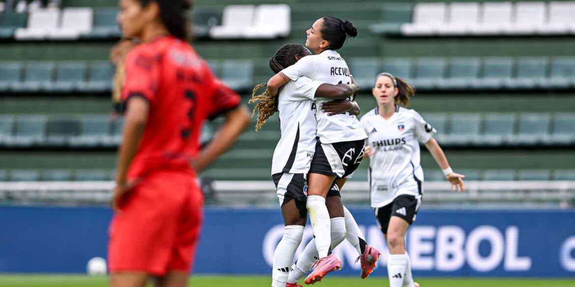com-tecnica-brasileira,-colo-colo-vai-a-semi-da-libertadores-feminina
