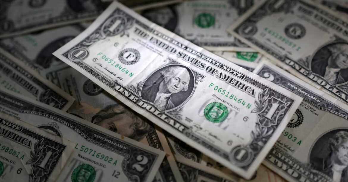 banco-central-vende-us$1-bi-em-dois-leiloes-de-linha-para-rolagem