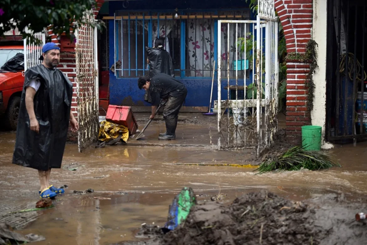 chuvas-no-mexico-causam-ao-menos-64-mortes-e-danificam-mais-de-100-mil-casas;-governo-promete-apoio-a-vitimas
