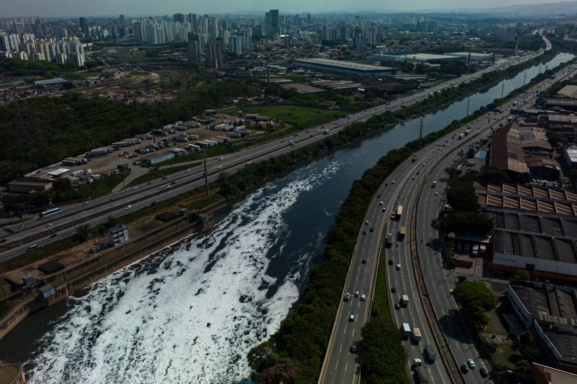 governo-de-sp-faz-audiencia-publica-para-despoluicao-dos-rios-tiete-e-pinheiros