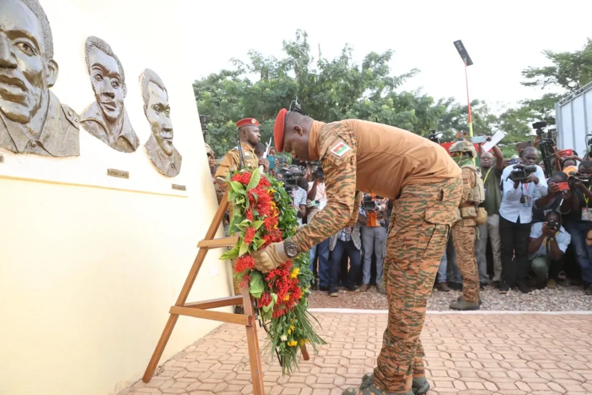 ibrahim-traore-homenageia-sankara,-38-anos-apos-assassinato:-bussula-que-orienta-a-revolucao