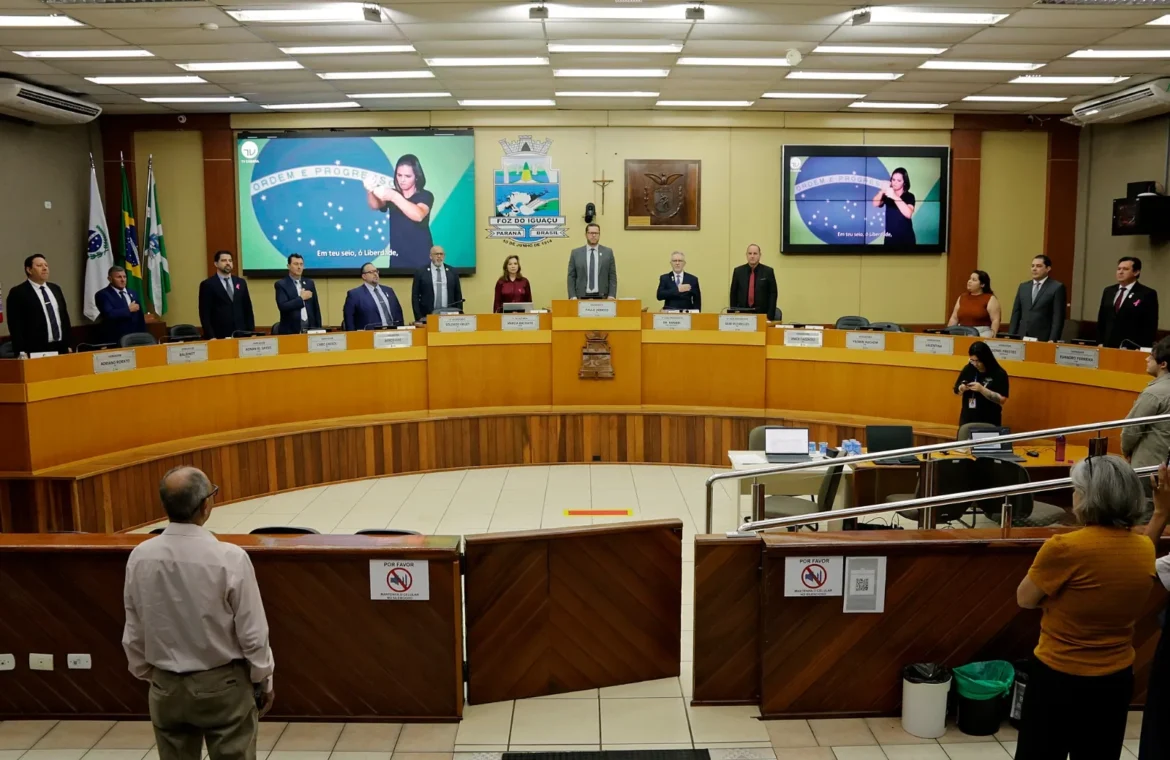 aliado-suspende-investigacao-contra-vereador-bolsonarista-em-foz-do-iguacu-(pr)