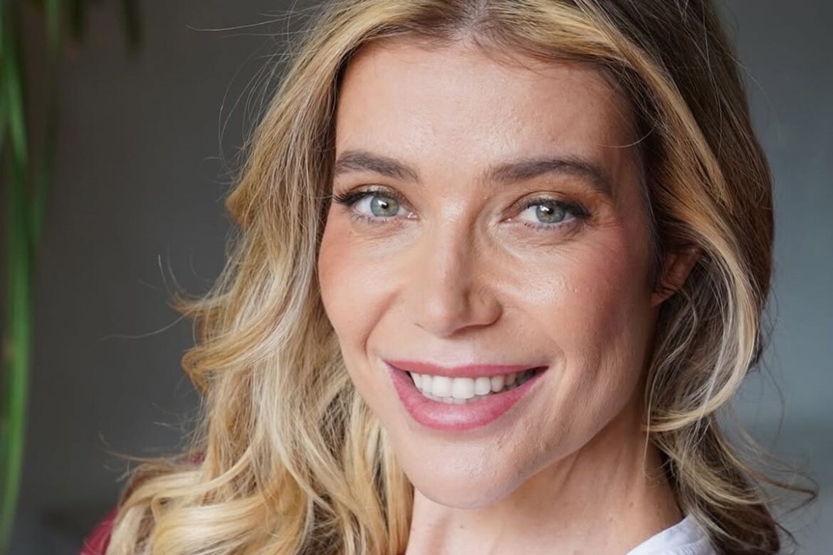 luiza-possi-expoe-dramas-com-fantasia-do-masked-singer:-ate-fralda