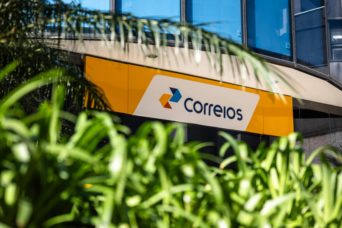deputado-bolsonarista-pede-explicacoes-aos-correios-por-emprestimo-de-r$-20-bi