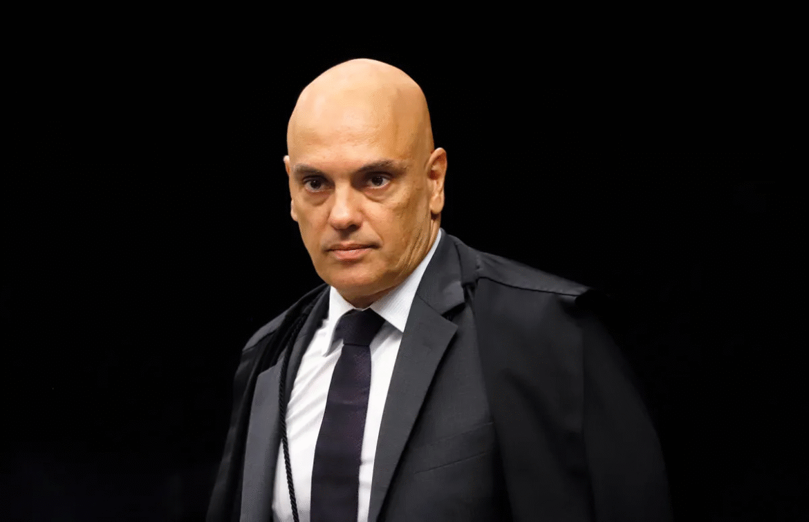 moraes-manda-dpu-assumir-defesa-de-eduardo-e-da-prazo-para-manifestacao
