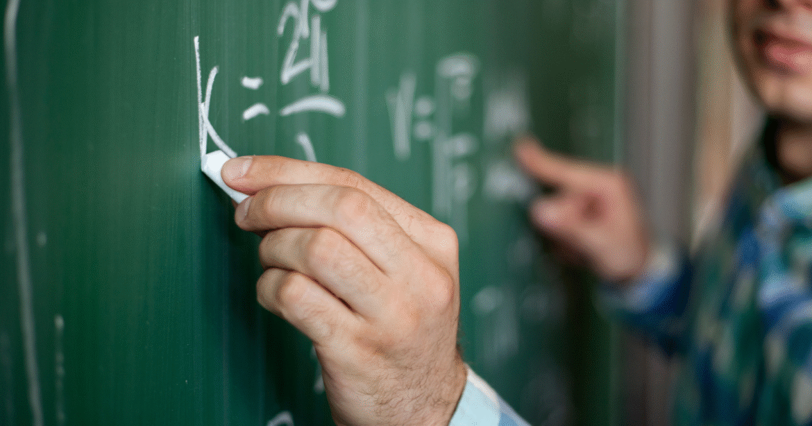professores-ja-podem-solicitar-carteira-nacional-docente