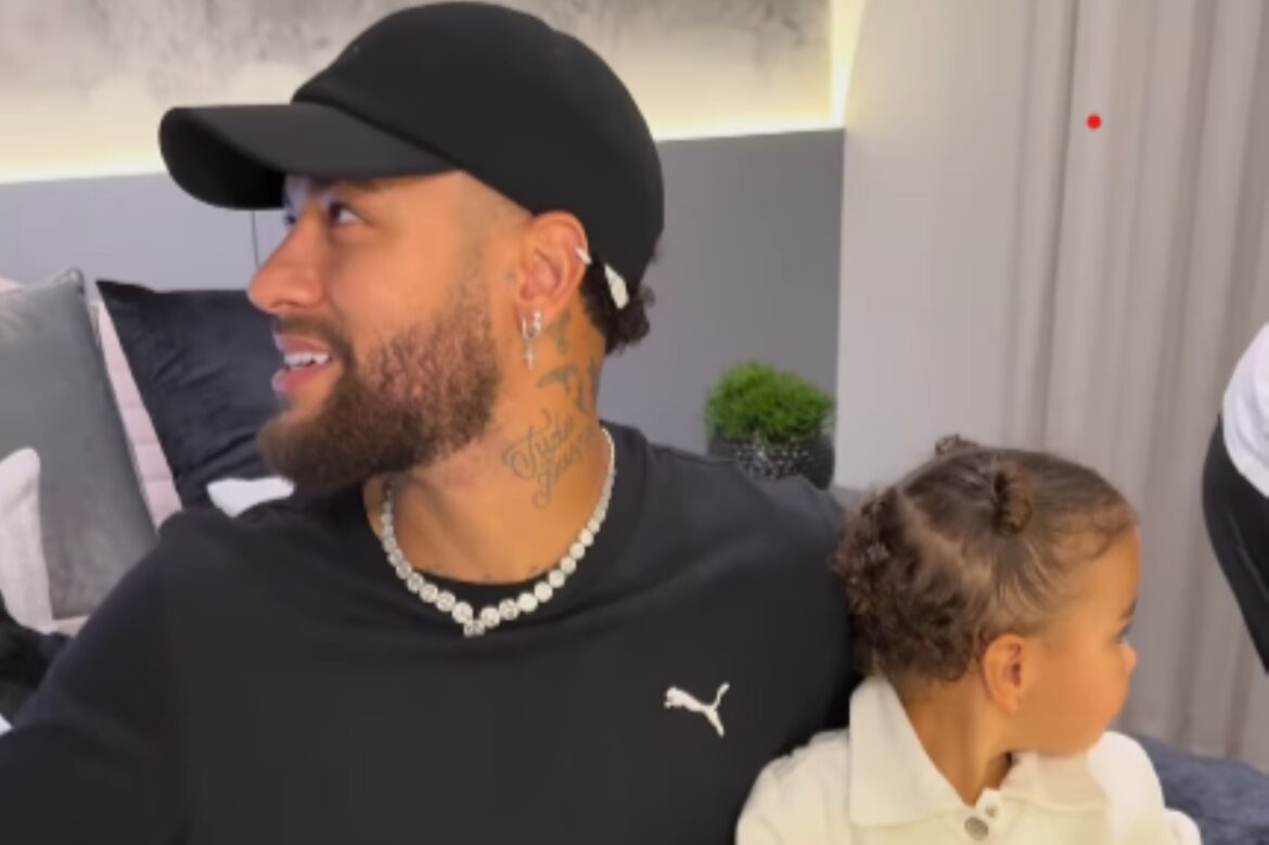 neymar-se-vinga-apos-mavie-levar-bolada-na-cabeca-em-jogo-do-santos