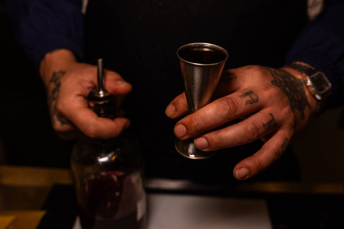 brasil-confirma-41-casos-e-8-mortes-por-intoxicacao-com-metanol