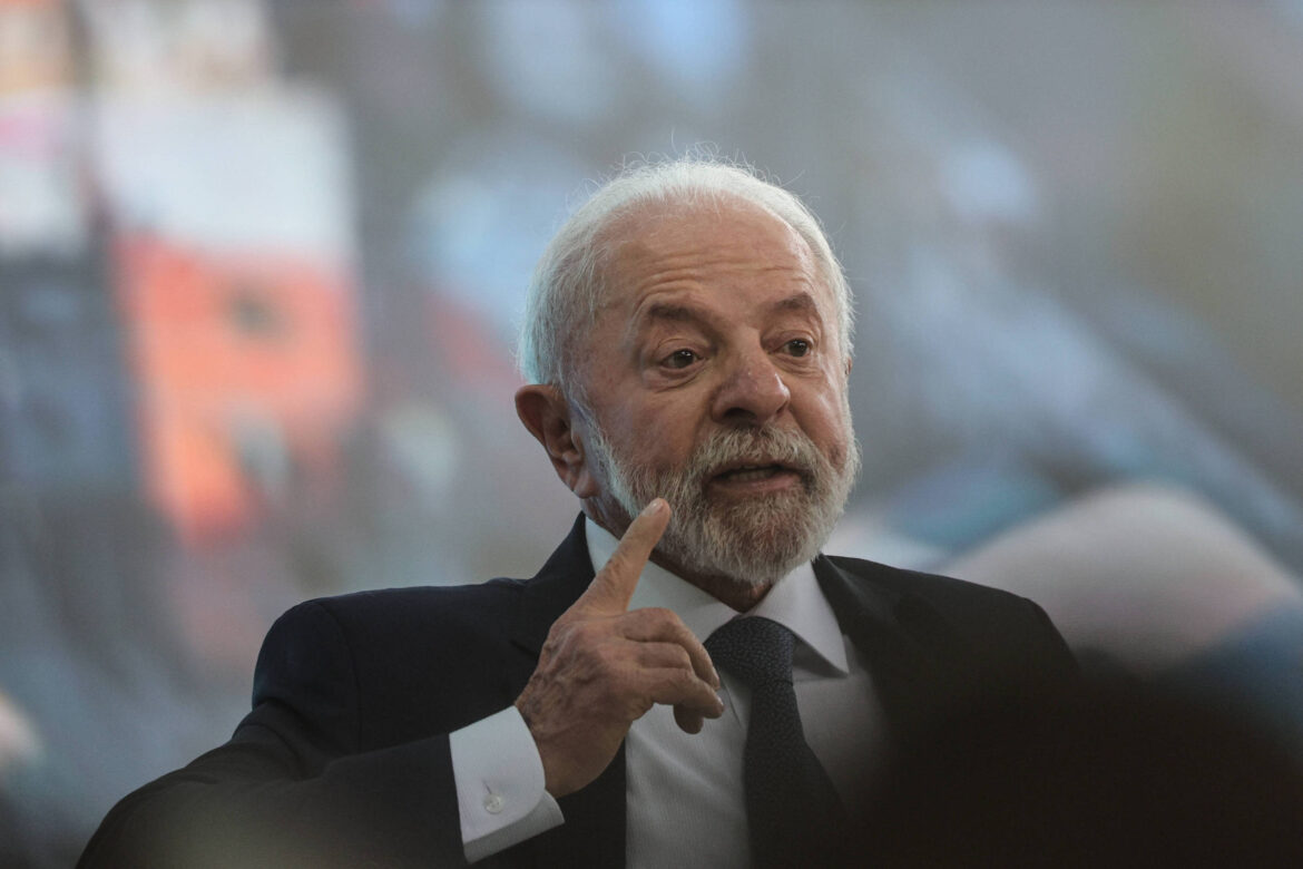 governo-lula-evita-debate-sobre-aborto,-e-voto-de-barroso-reacende-divisao-no-congresso