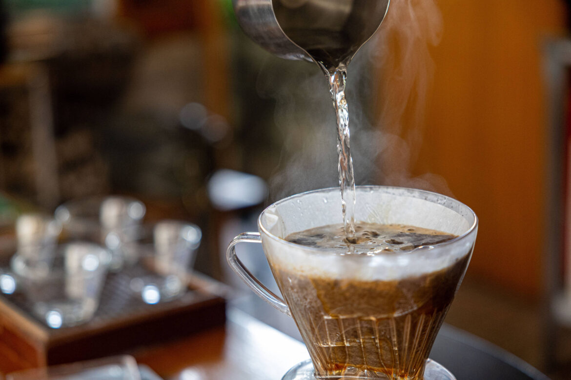 sete-maneiras-comprovadas-pela-ciencia-para-tornar-seu-cafe-ainda-mais-saudavel