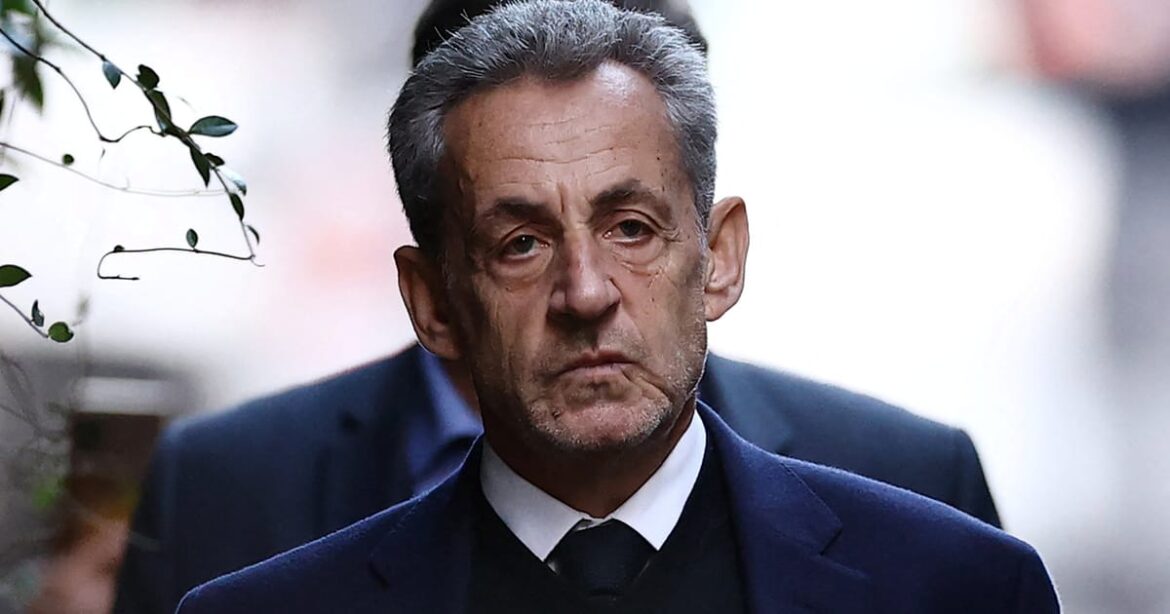 ex-presidente-frances-sarkozy-comeca-a-cumprir-pena-de-5-anos-de-prisao