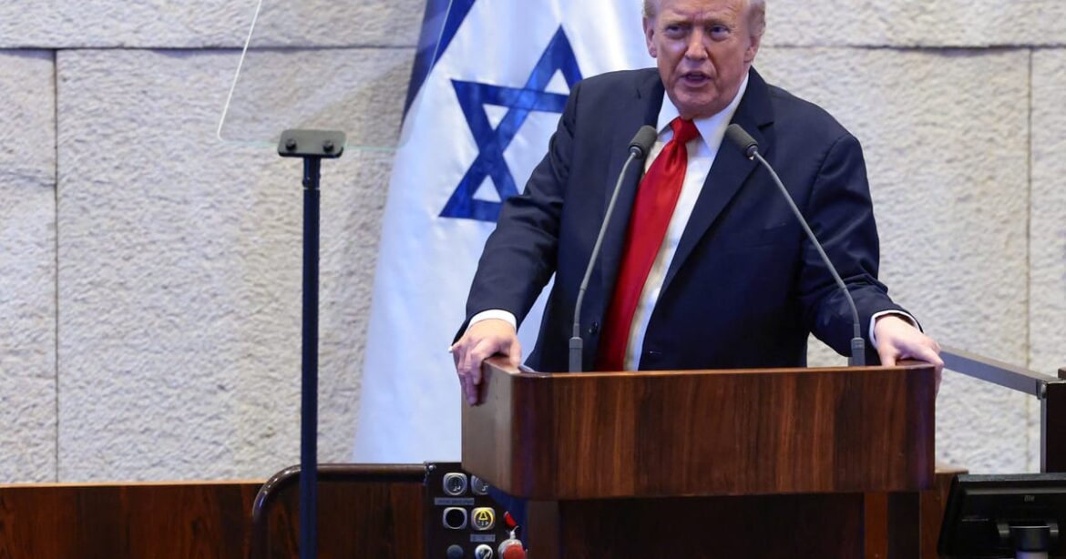 trump-diz-que-hamas-precisa-‘fazer-o-que-e-certo’-ou-enfrentara-forca-aliada-‘brutal’
