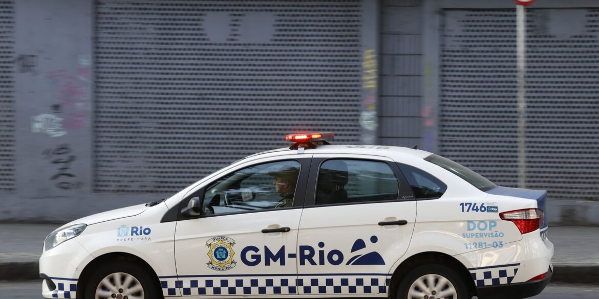 elite-da-guarda-municipal-que-atuara-armada-no-rio-recebe-treinamento
