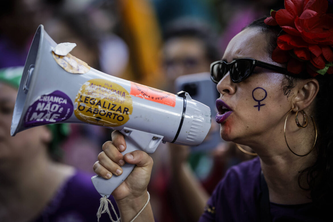 justica-suspende-liminar-que-autorizava-aborto-em-casos-de-retirada-de-camisinha-sem-consentimento