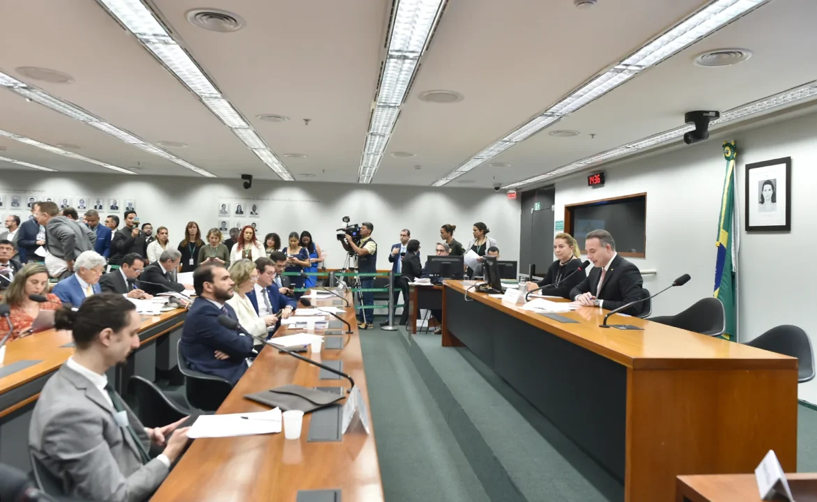 conselho-de-etica-da-camara-arquiva-pedido-de-cassacao-contra-eduardo-bolsonaro