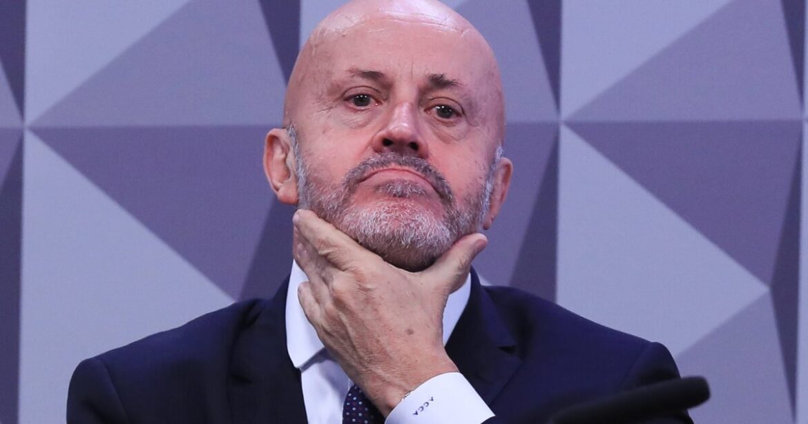 fux-nega-pedido-do-careca-do-inss-para-suspender-quebras-de-sigilos-pela-cpi