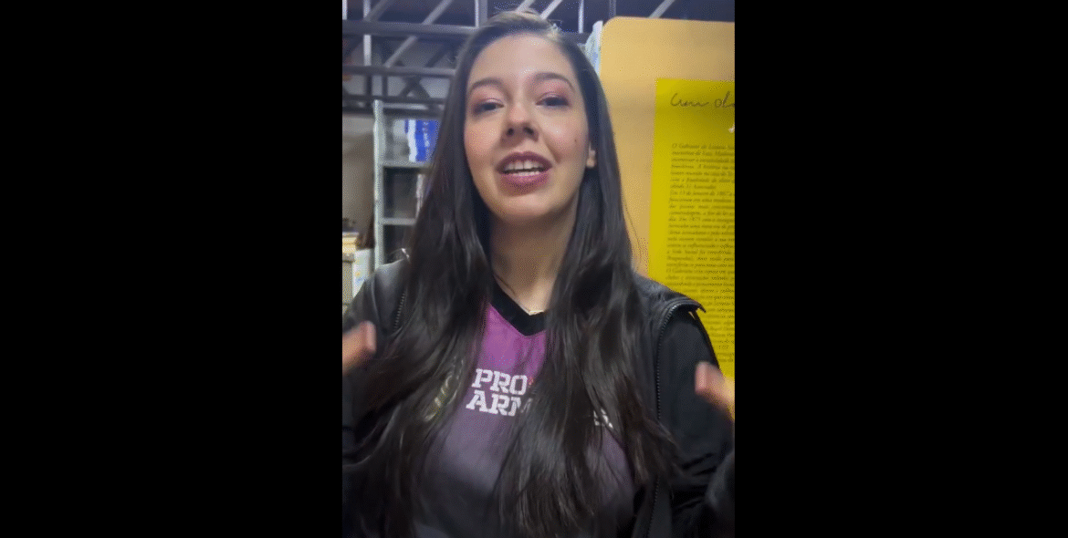 video-vereadora-bolsonarista-promove-livro-de-ustra-em-escola-de-sorocaba-(sp)