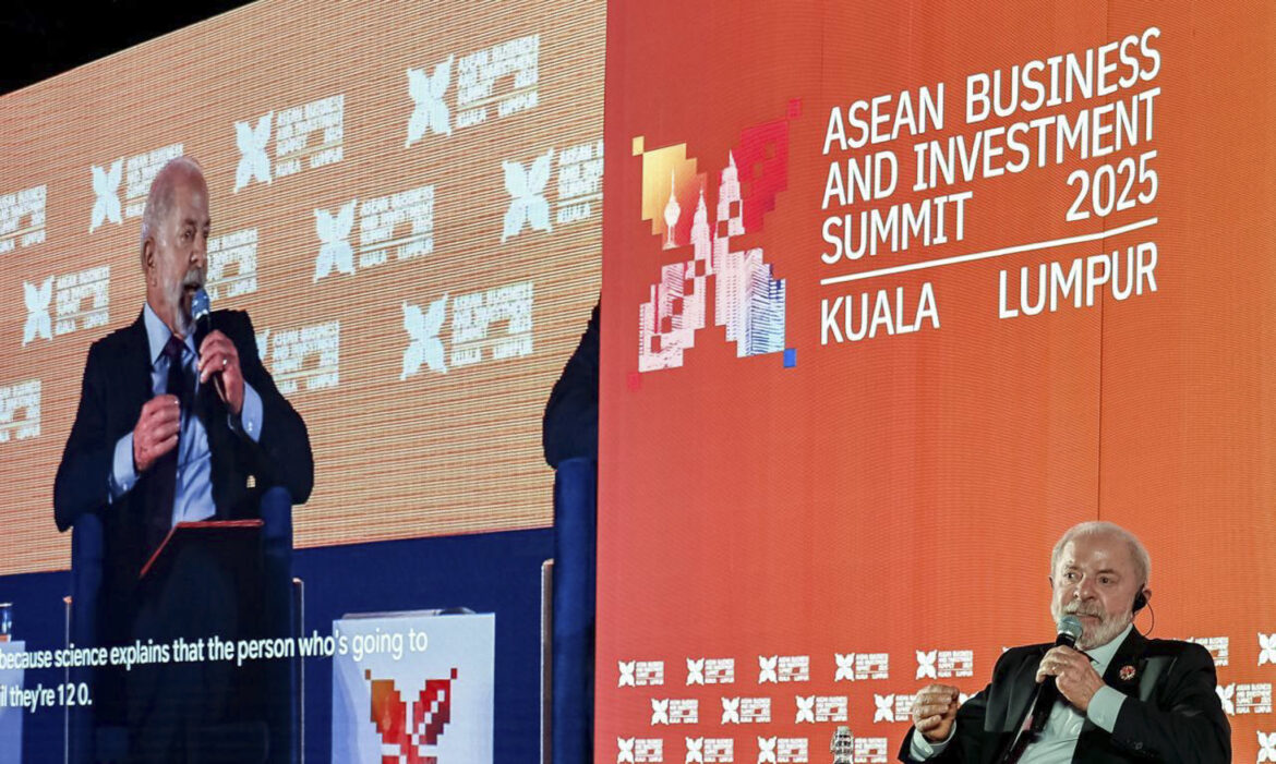 existe-mundo-alem-de-europa-e-eua,-afirma-lula-a-empresarios-na-malasia
