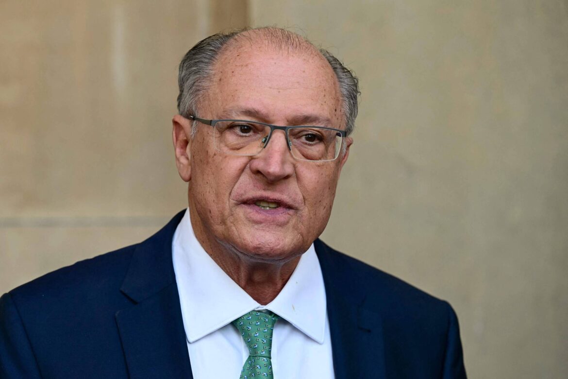alckmin-critica-postura-de-eduardo-e-tarcisio-em-tarifaco-um-dia-apos-reuniao-lula-trump
