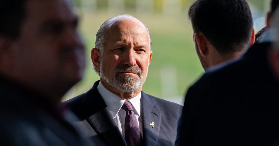 pacote-de-us$550-bilhoes-de-investimentos-do-japao-tem-como-foco-infraestrutura-dos-eua,-diz-secretario-dos-eua
