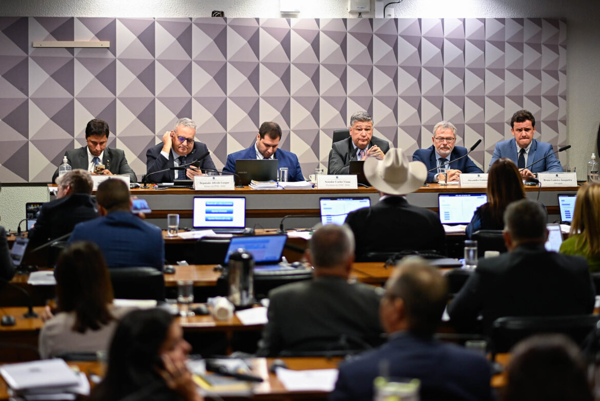 depoimento-frustrante-irrita-membros-da-cpmi-do-inss:-so-um-piloto