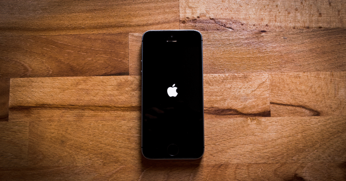 pela-primeira-vez,-apple-atinge-us$-4-tri-em-valor-de-mercado