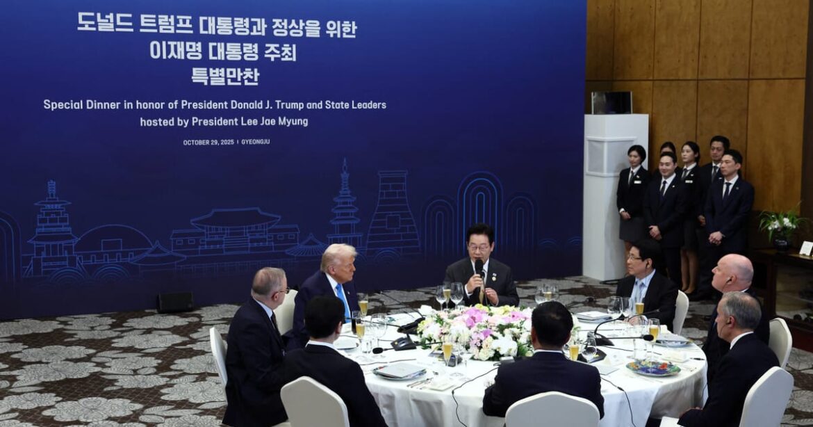 trump-diz-que-chegou-a-acordo-comercial-com-a-coreia-do-sul