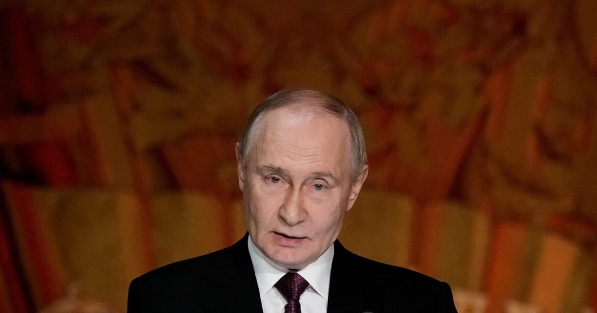russia-testou-supertorpedo-poseidon,-capaz-de-transportar-ogivas-nucleares,-diz-putin