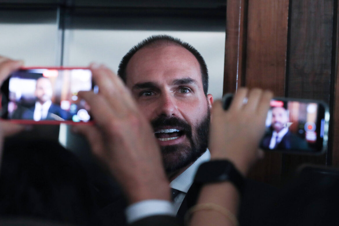 camara-e-motta-rejeitam-explicar-eventual-votacao-de-eduardo-bolsonaro-dos-eua
