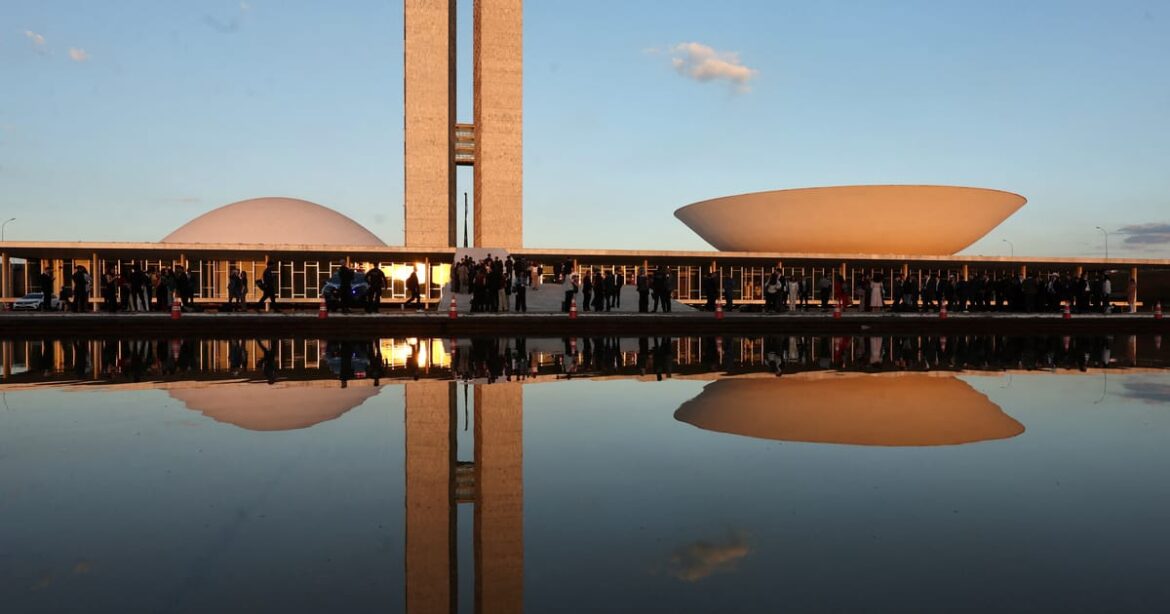 congresso-aprova-proposta-que-permite-viabilizar-isencao-de-ir-de-r$-5-mil-por-tempo-indeterminado