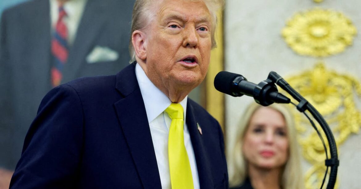 trump-estabelece-limite-de-7.500-refugiados-para-admissao-nos-eua-no-ano-fiscal-de-2026