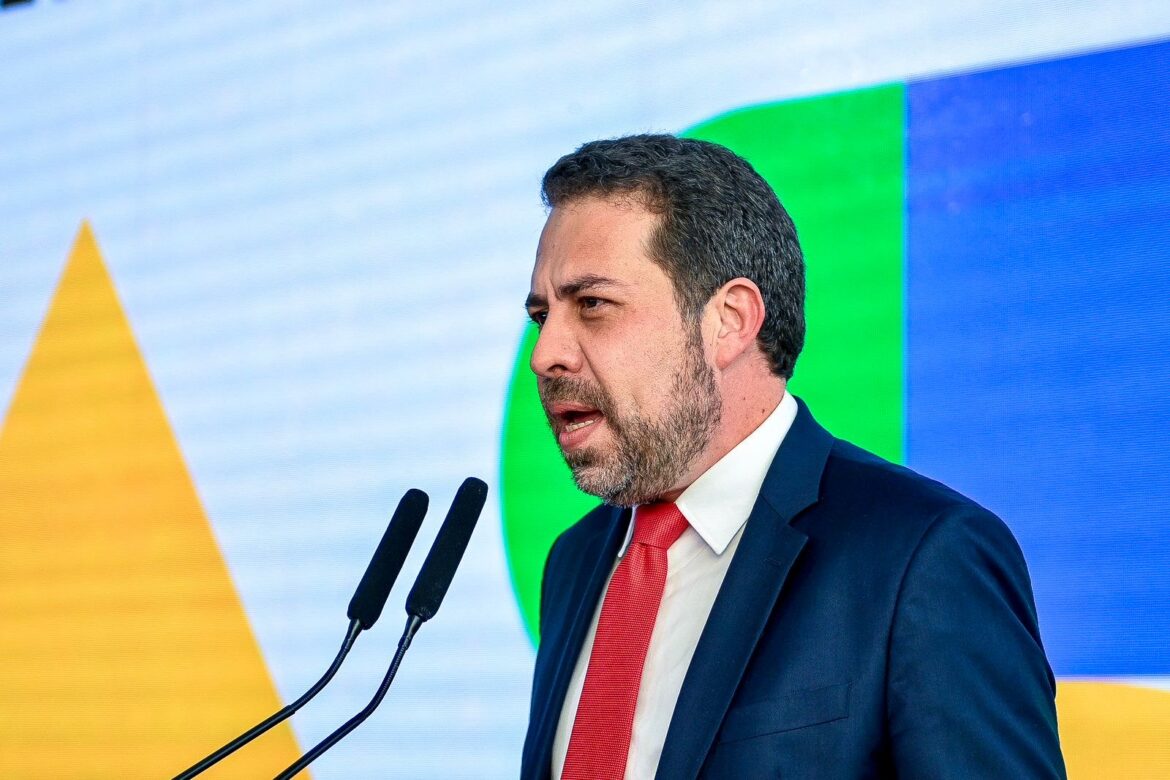 guilherme-boulos-quer-orcamento-participativo-no-governo-federal