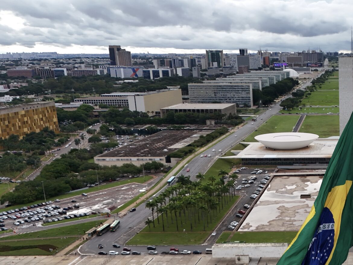 conheca-os-cinco-periodos-da-republica-brasileira