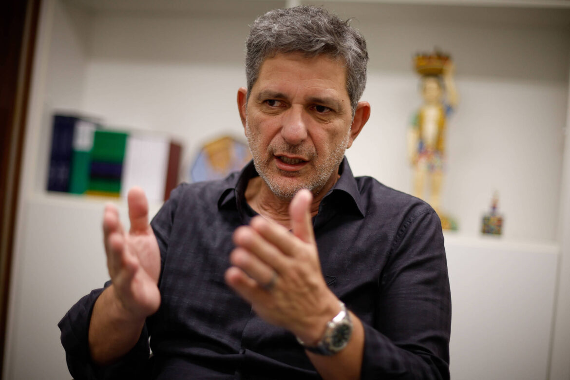 direita-escalou-para-cpi-time-numero-um-da-pirotecnia-bandida,-diz-lider-do-pt