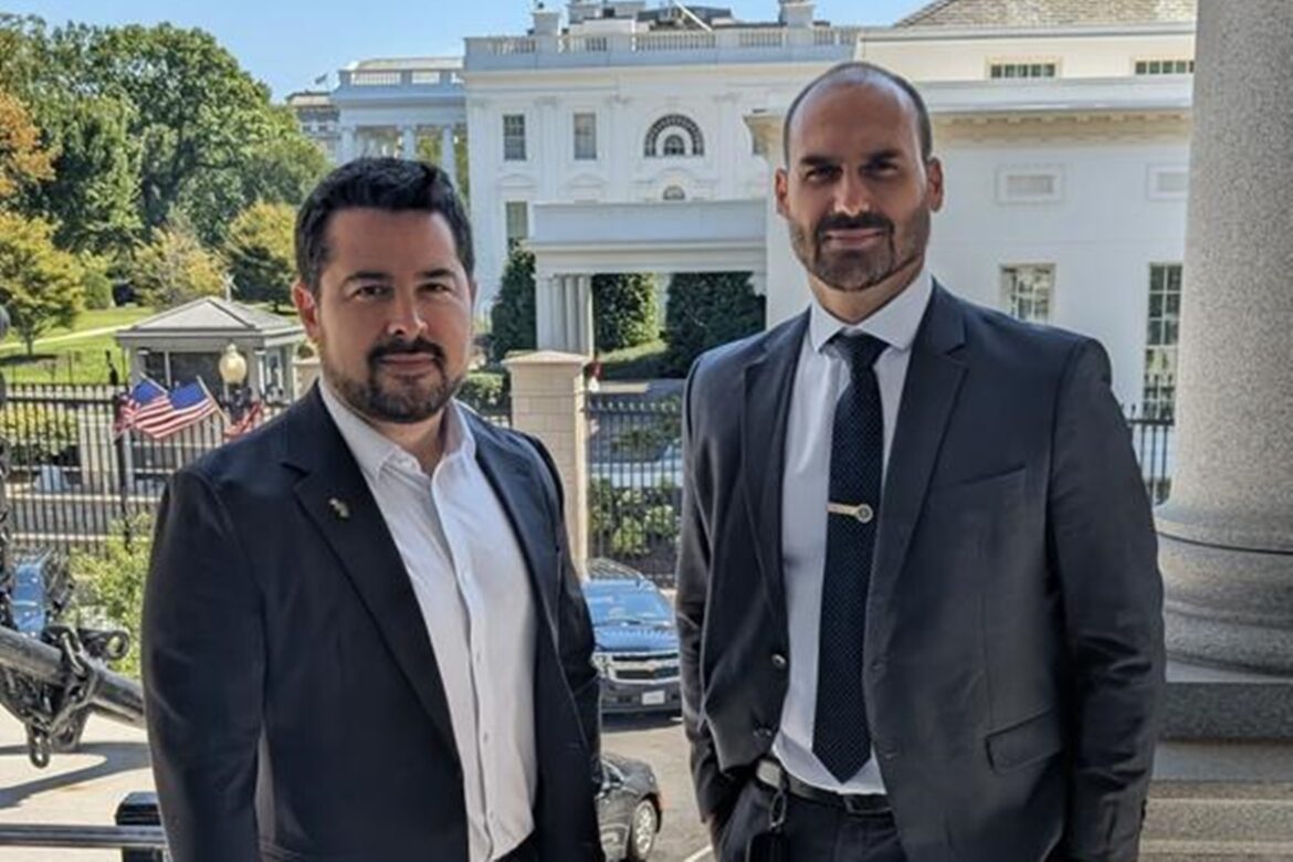 eduardo-bolsonaro-vai-a-retiro-no-resort-de-trump