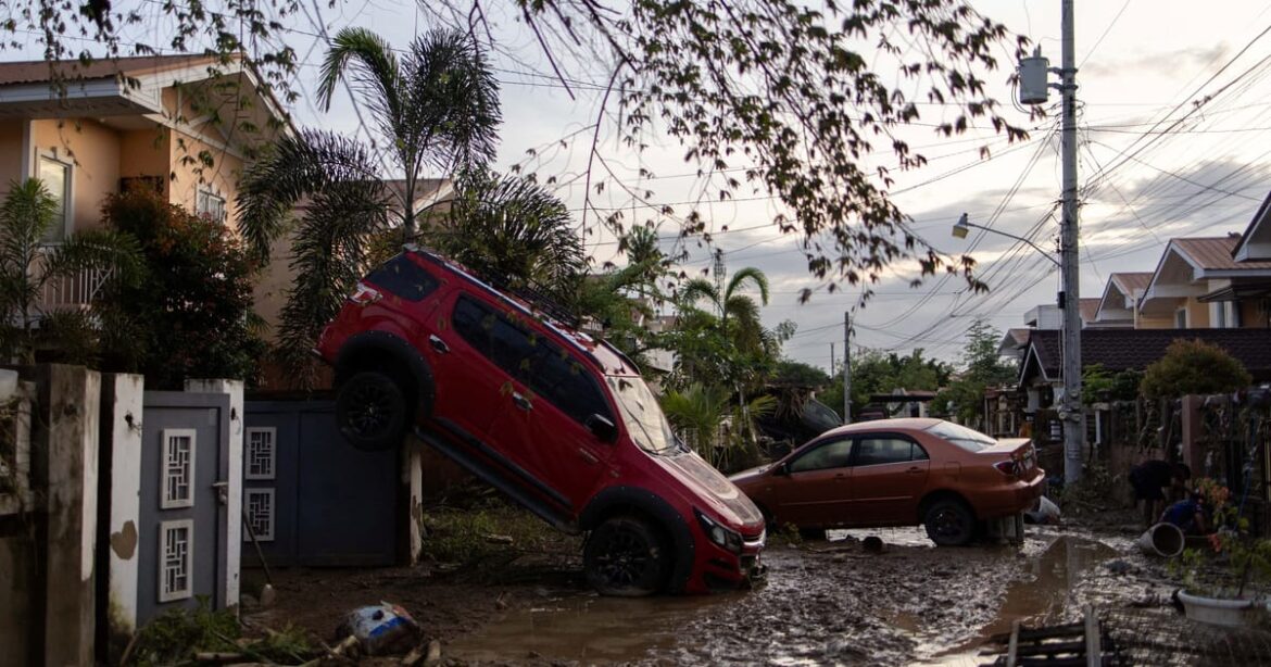 numero-de-mortos-por-tufao-kalmaegi-sobe-para-66,-sobreviventes-filipinos-enfrentam-a-destruicao