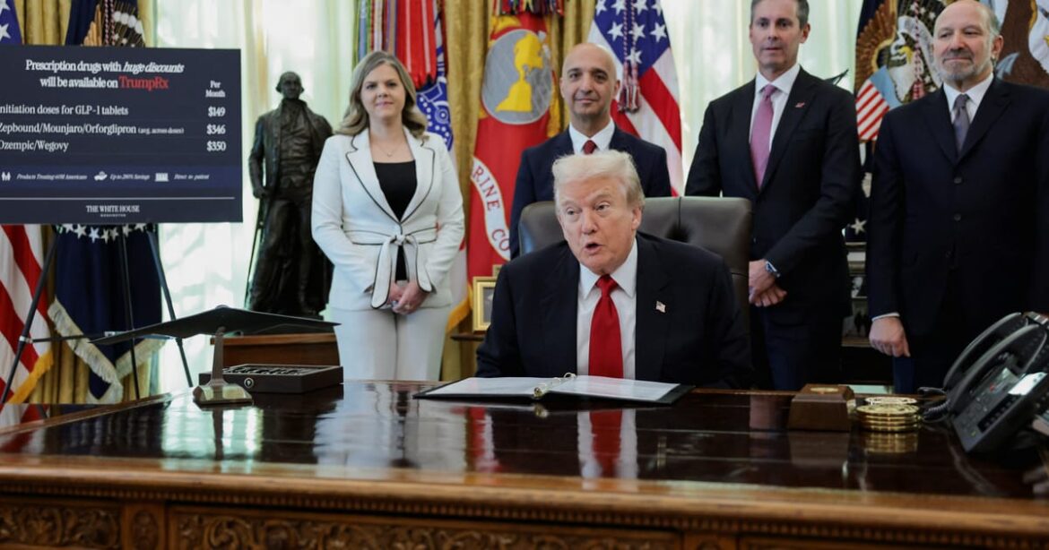 novo-nordisk-e-lilly-fecham-acordo-de-precos-com-trump-para-medicamentos-de-perda-de-peso
