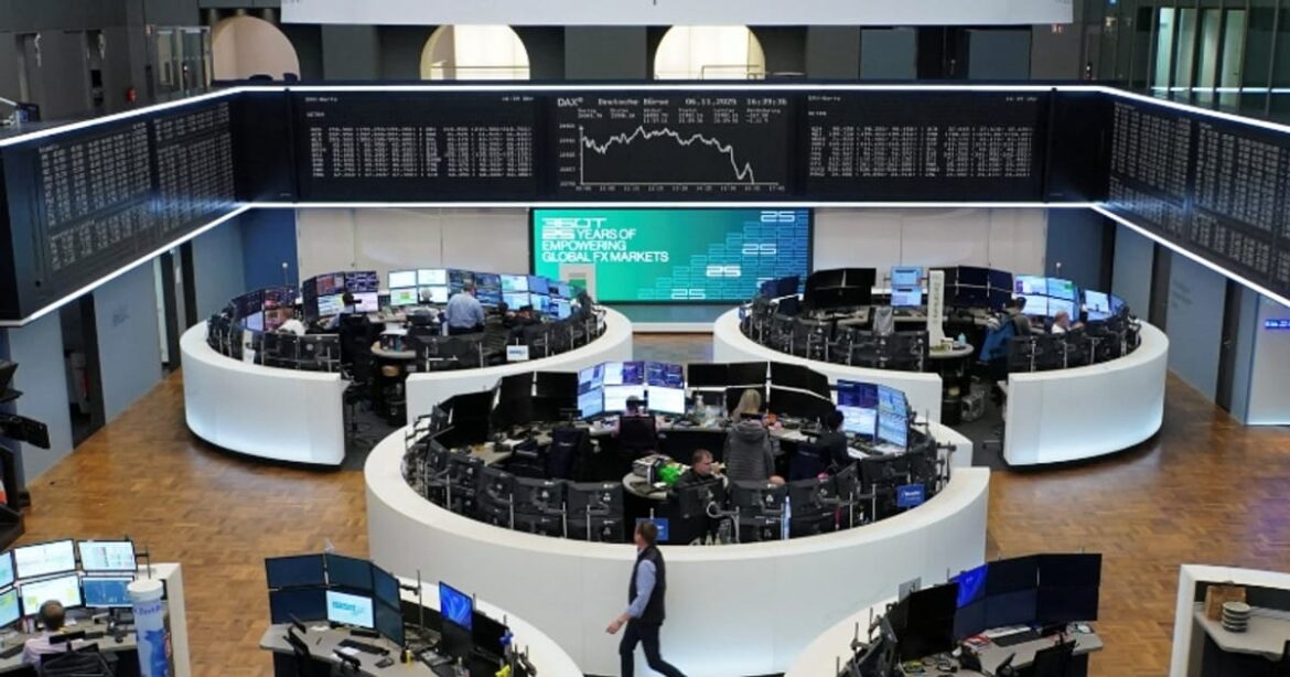 indice-stoxx-600-fecha-em-queda-em-semana-volatil-e-itv-sobe