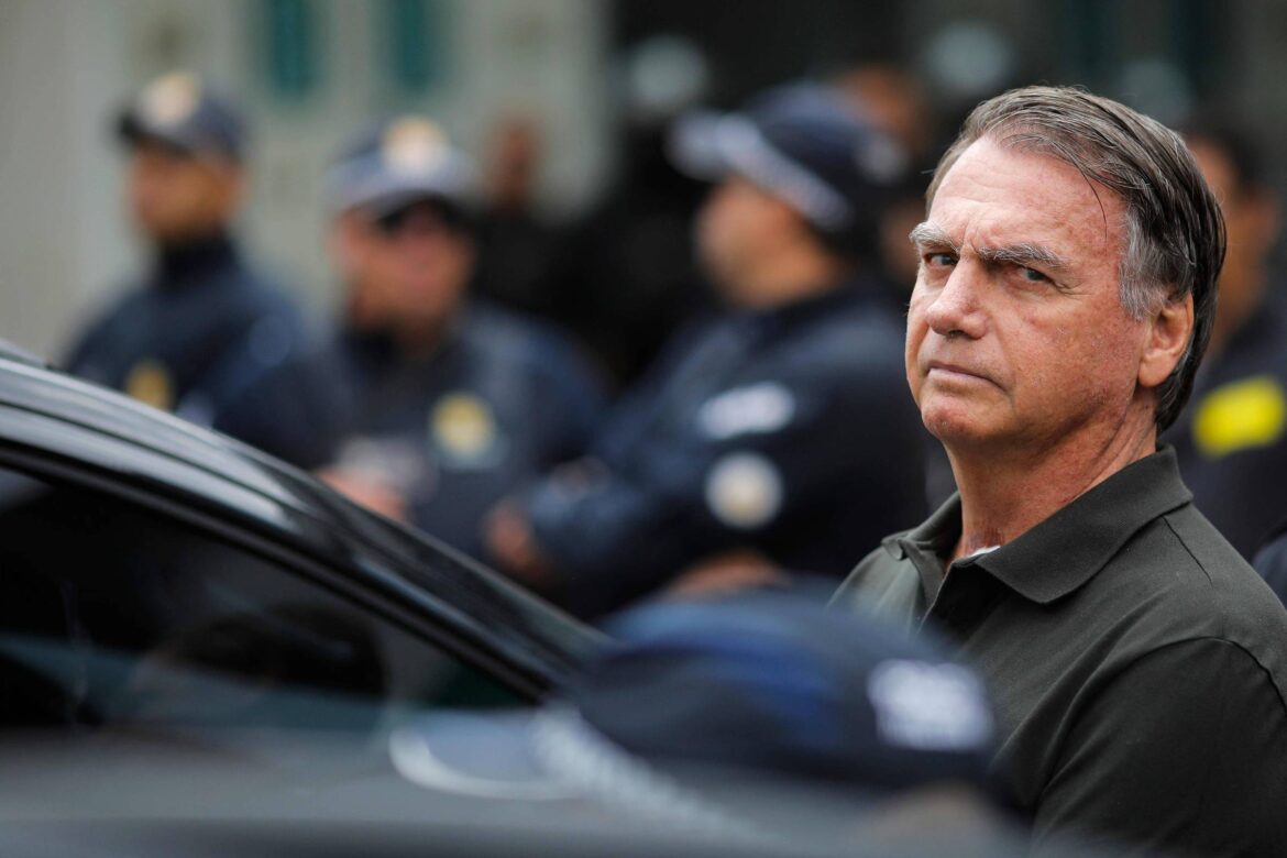 irmao-de-bolsonaro-diz-que-justica-quer-que-ex-presidente-morra-na-cadeia