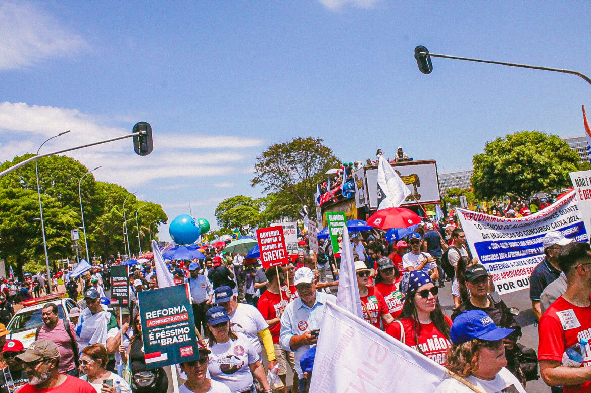 sob-pressao,-deputados-federais-retiram-apoio-a-pec-da-reforma-administrativa