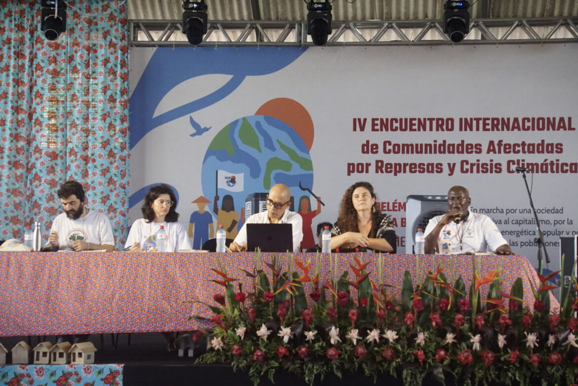 nos-cinco-continentes,-poder-de-reinvencao-do-capitalismo-desafia-luta-contra-megaprojetos-de-mineracao-e-hidreletricas