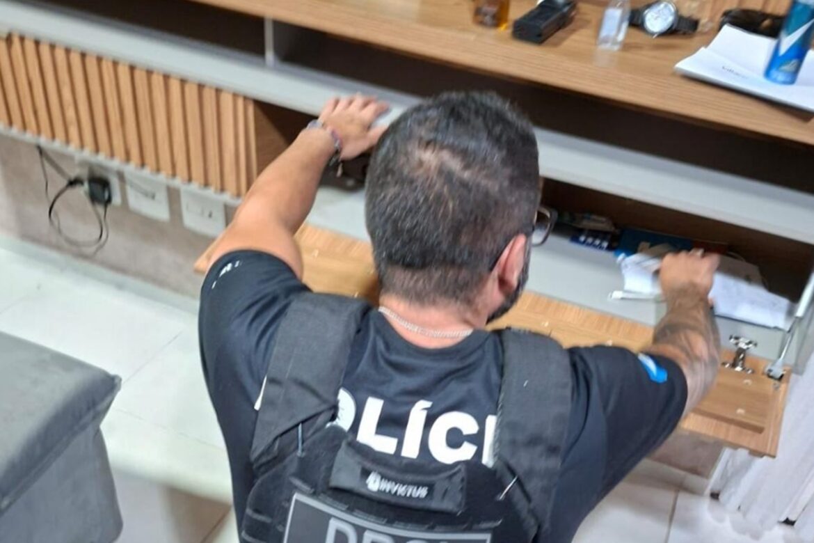 dominio-fantasma:-contador-criou-310-cnpjs-falsos-para-golpes-online